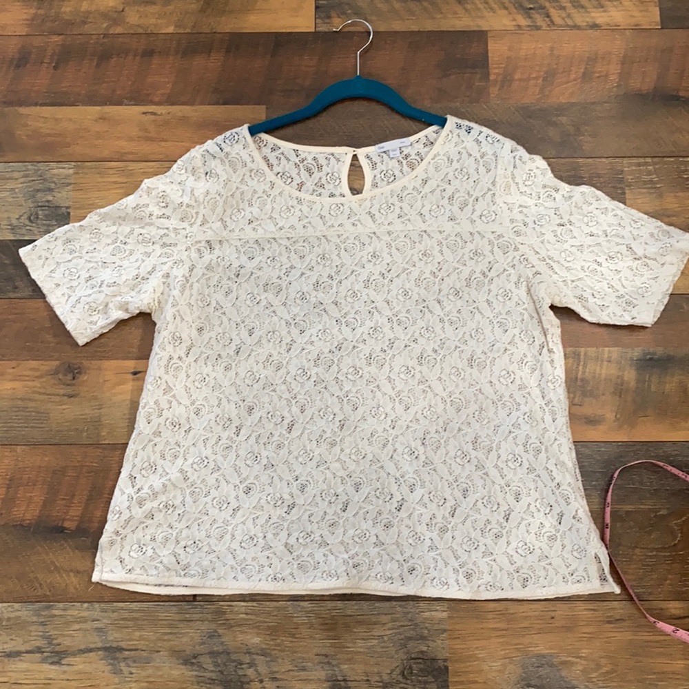 Gap cream lace top Sz XXL